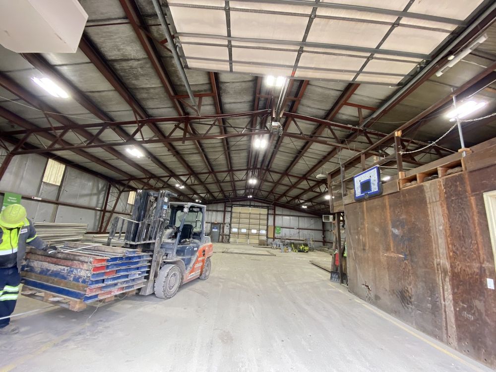 Industrial warehouse lighting installation